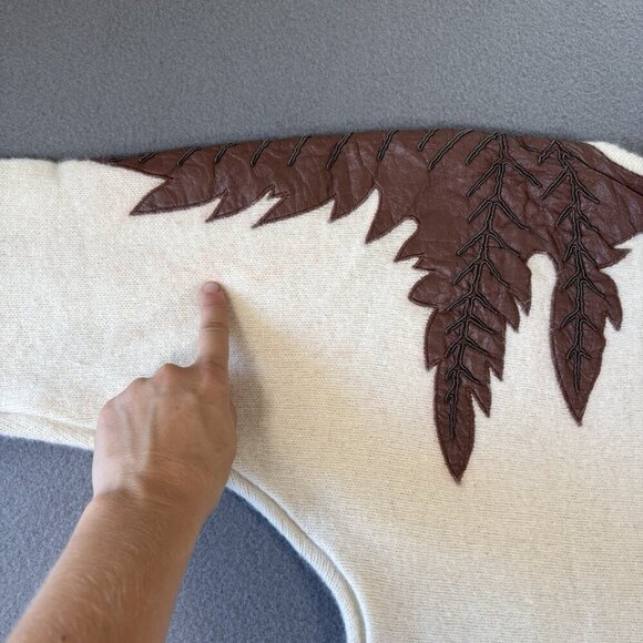 Vintage Emilio Rossi Lambswool Angora Sweater White Knitted Brown Leafs Sz M - Picture 13 of 13